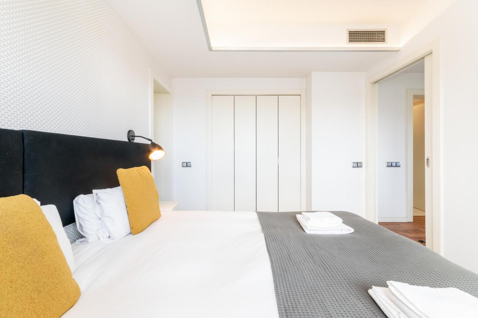 Unique Rentals - Placa Catalunya Central Apartments Барселона Экстерьер фото