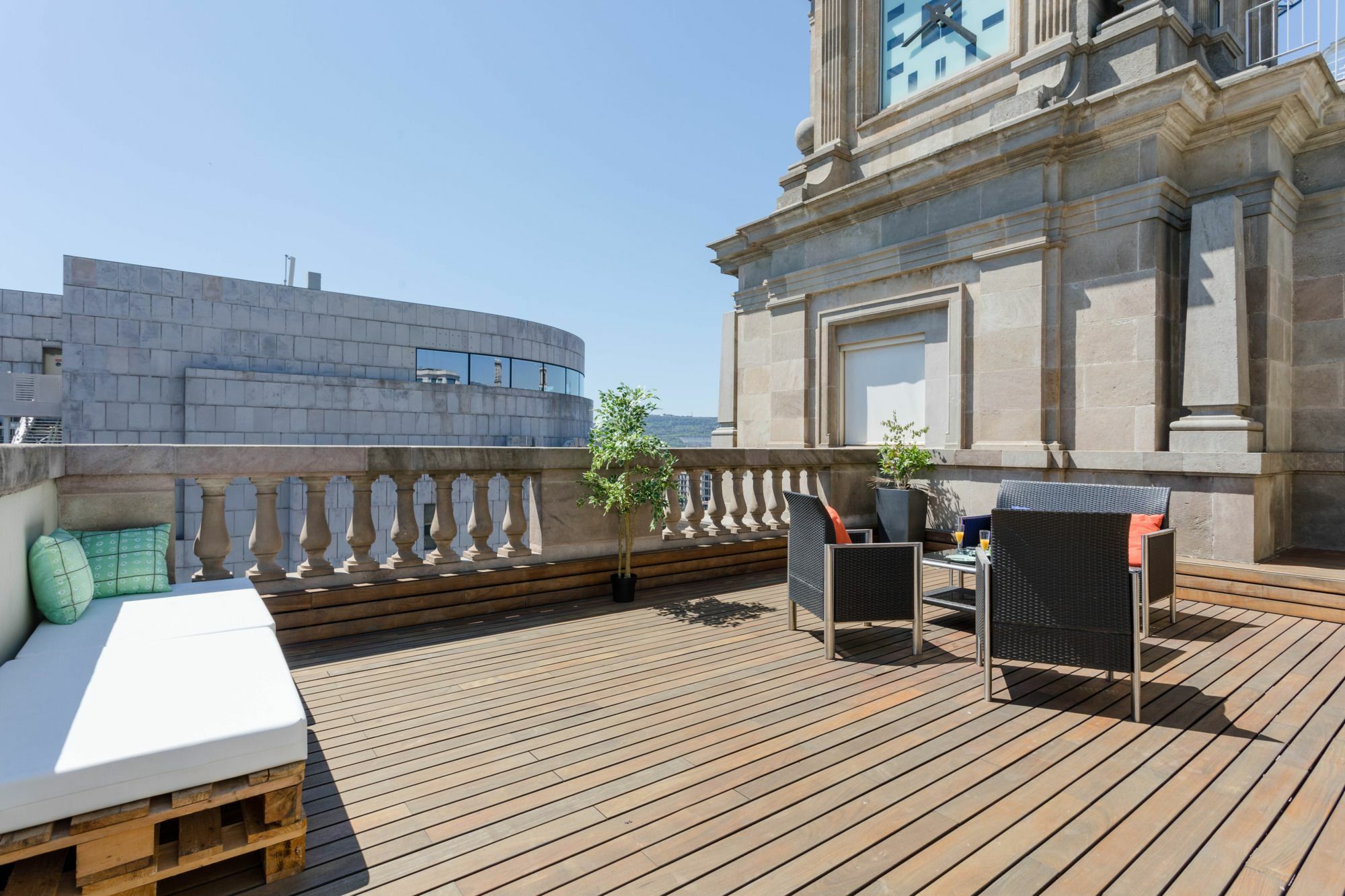 Unique Rentals - Placa Catalunya Central Apartments Барселона Экстерьер фото